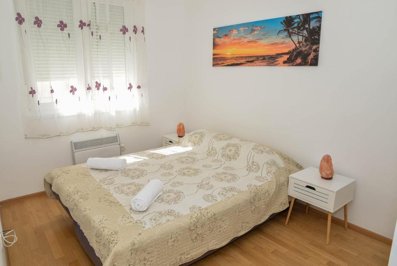 Apartment Leon Sa Privatnim Parkingom Задар Экстерьер фото